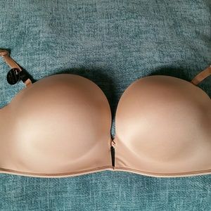 Victoria Secret bombshell bra